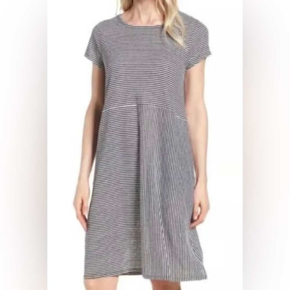 Eileen Fisher Black and White Striped Dress size small